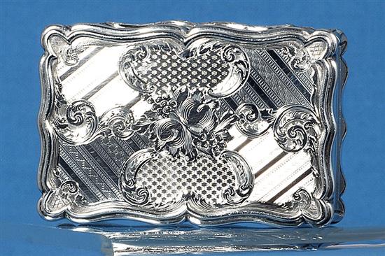 An early Victorian engine turned silver table snuff box, by Edward Smith, Length 92mm. Weight 5.6oz/176grms